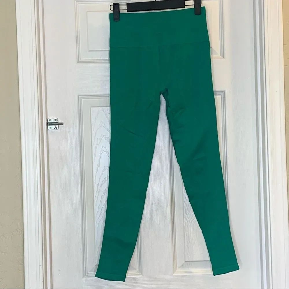 Spiritual Gangster Icon Leggings Green Size M/L